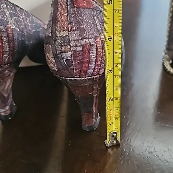 Life Stride Pumps - Picture 9 of 10